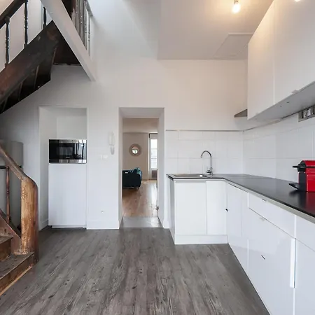 Grand Terrasse Vue Loire Et Chateau D'ancenis *