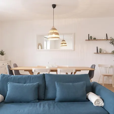 Grand Terrasse Vue Loire Et Chateau D'ancenis * Ancenis