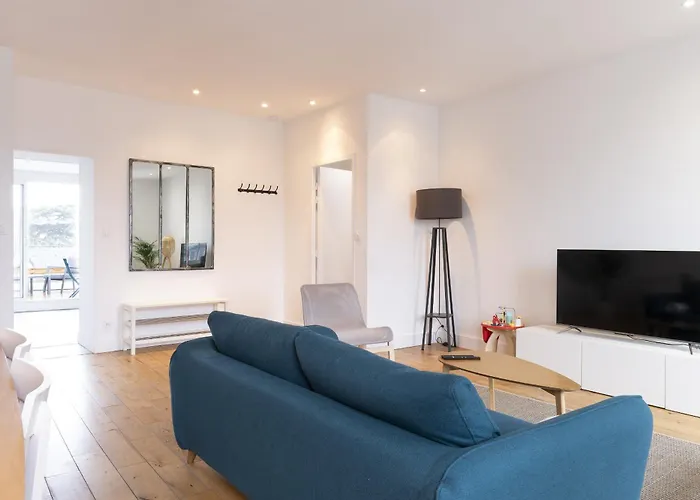 Appartement Grand Terrasse Vue Loire Et Château D'ancenis